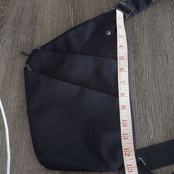 OSOCE Anti-Theft Waterproof Shoulder Backpack Sling Chest Crossbody Bag - Picture 5 of 6